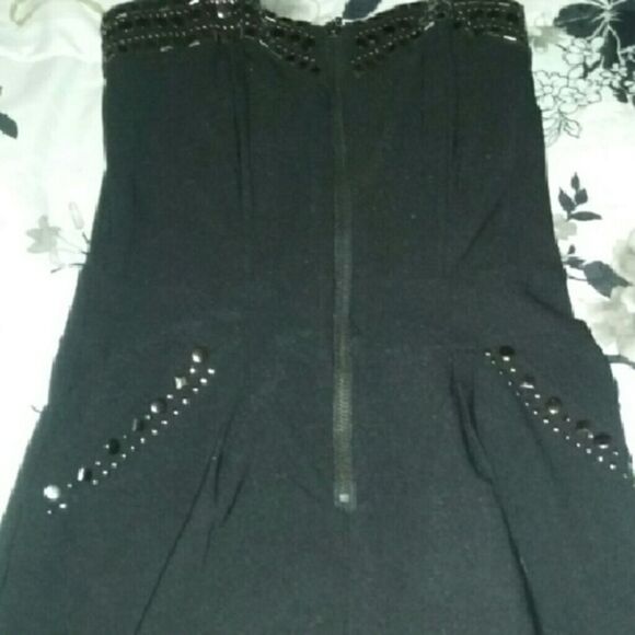 For the beautiful elegant women- dresses - Picture 1 of 4